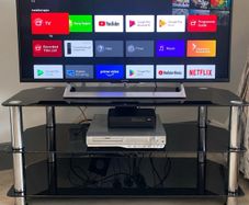 TV - Glass Stand