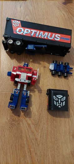 Transformer / toy