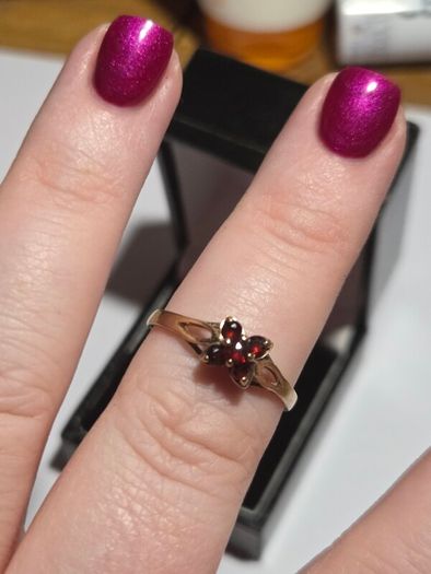 9ct Gold Rings