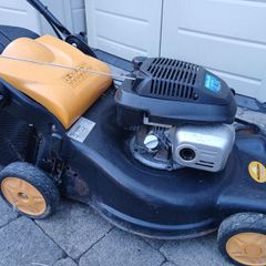 Lawnmower self propelled