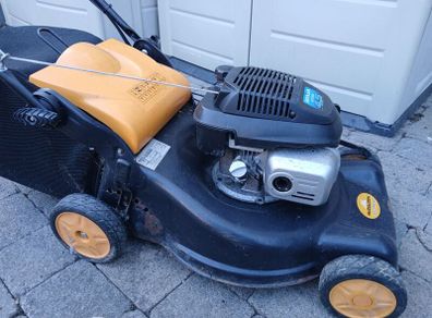 Lawnmower self propelled