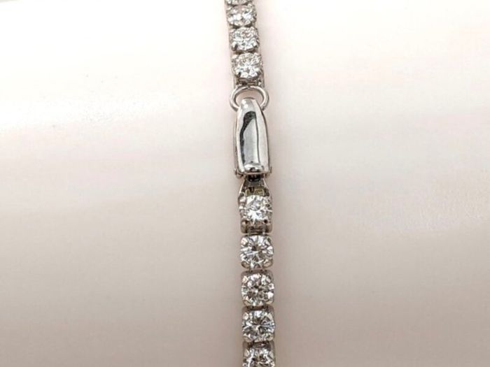 5ct IGI Certified Lab-Grown Diamond Tennis Bracel