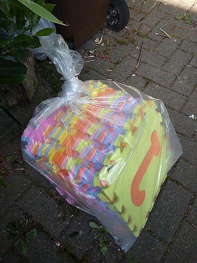 Large foam floor puzzle