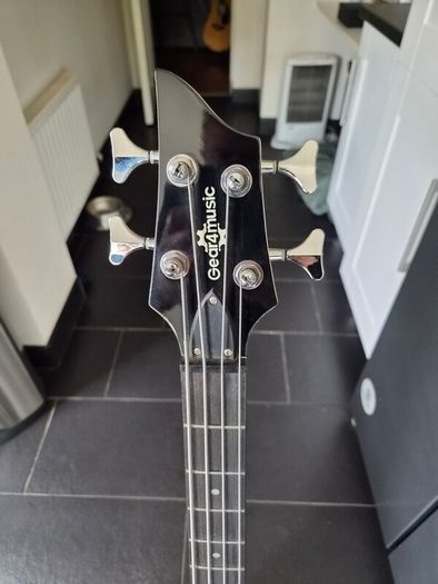 bass