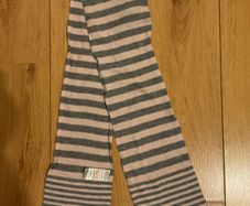 Girls scarf