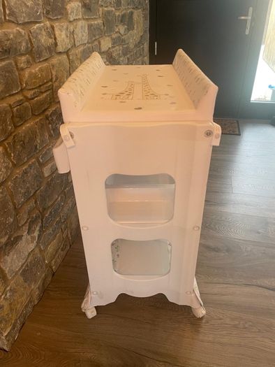 babylo baby changing table and bath with storage