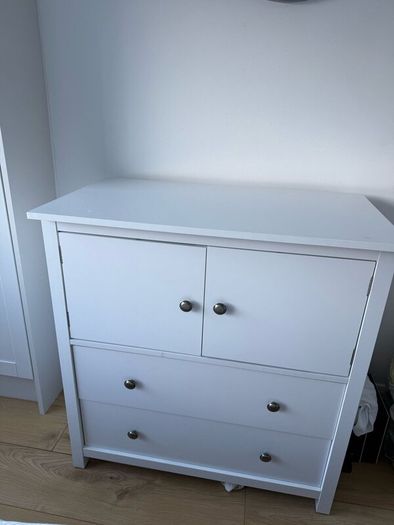 Baby Changing Unit with Frawers