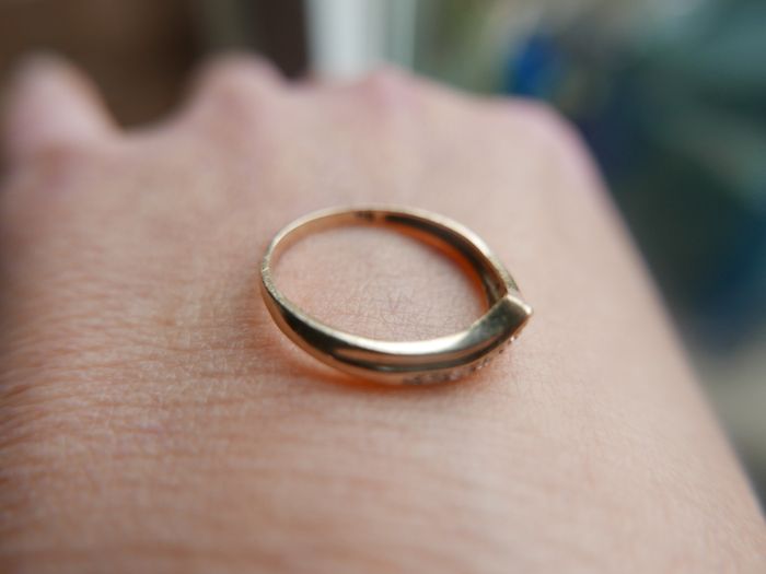Vintage 9c Gold 375 Diamond Chevron Ring 1,5g