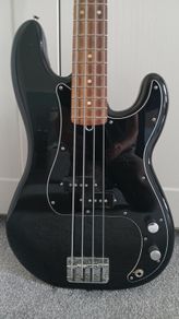 Fender Precision