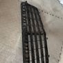 Mercedes 221 grill Image 3
