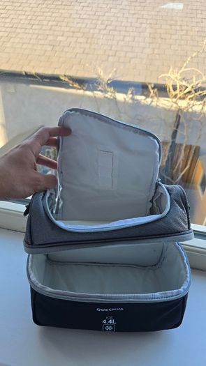 Quechua 4.4L Isothermal Lunch Bag - Double Compartment - Like New