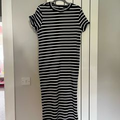 Maternity Dress Size L