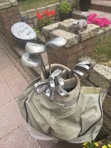golf clubs