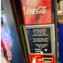 Coca Cola vending machine Dixie Narco DN276E Read description Image 4