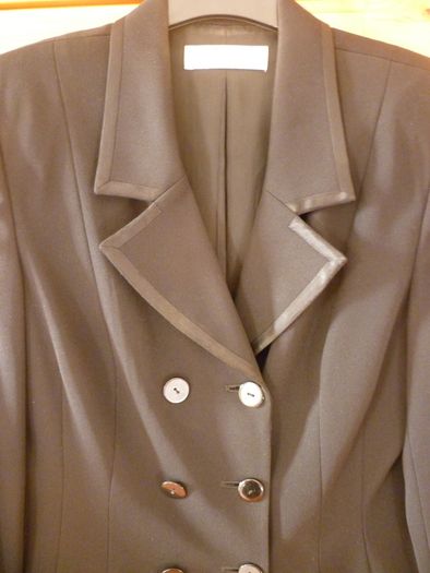 Dress Evening Blazer Jacket By J.taylor  Jet Black- Immaculate . Size 12 Medium. Formal dressy.