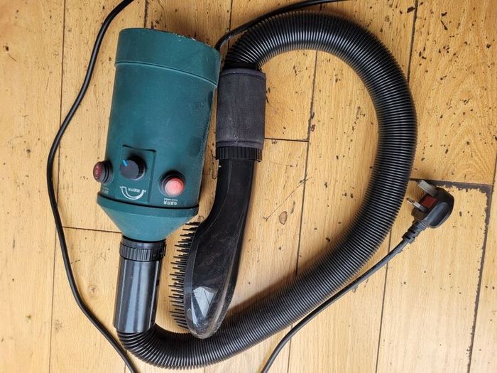 Pet Water Blower