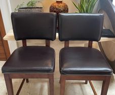 2 x Beautiful Very Sturdy Kitchen Breakfast Bar - Island High Stools - Can Deliver