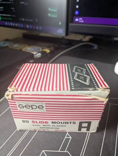 Medium format slide holders