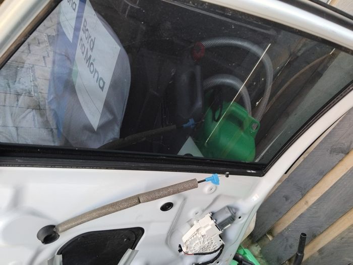 Audi A1 2015 N/S rear door