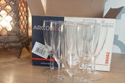 11 champagne glasses 145ml