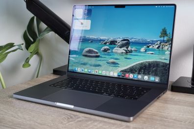 MacBook Pro 16" 2021 M1 Pro | 16GB | 512GB