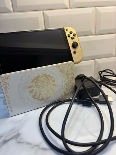 Nintendo Switch oled x Zelda