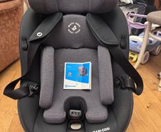 Maxi Cosi Mica 360 age 0 to 4