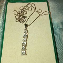 silver necklace with pendant
