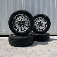 Genuine Nissan Navara 18" Alloy Wheels