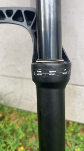 rock shock suspension