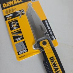 Dewalt knife