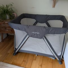 nuna travel cot