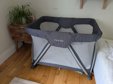 nuna travel cot