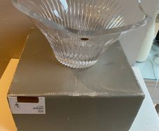 Tipperary beautiful crystal  10 inch  lisroe bowl
