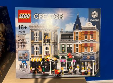 LEGO Creator 10255 Assembly Square - SEALED