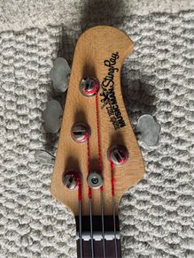 Ernie Ball Musicman Stingray 4H