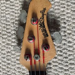 Ernie Ball Musicman Stingray 4H