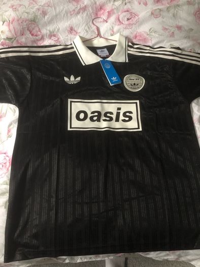 Oasis live 25 jersey