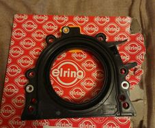 Audi 2.0tdi crankshaft seal with signal sender shed house clearance sale unwanted stuff gift car boot sale Xmas. .