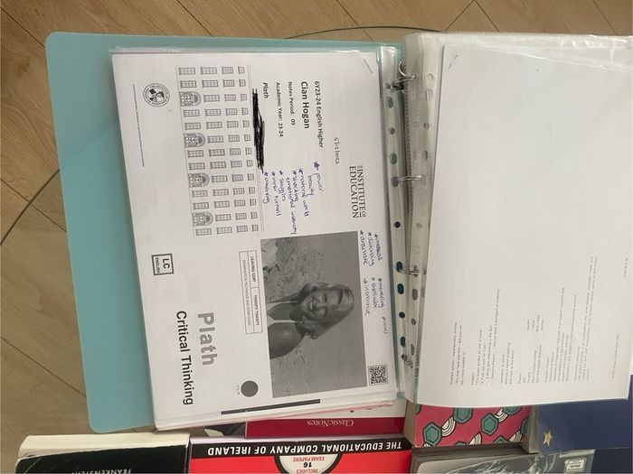 English books and notes from Institute of Education