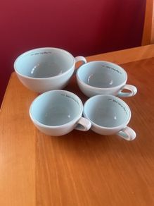 Measuring cups