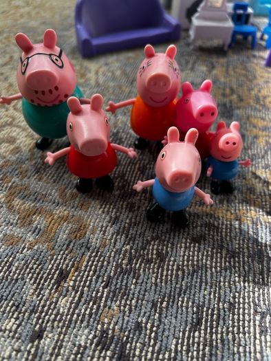 Peppa Pig wooden playhouse with accessories