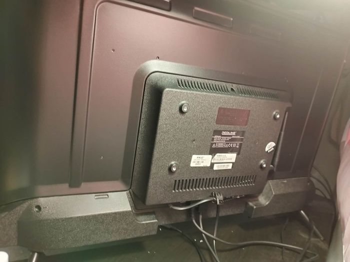 Monitor 32 Inch Redline TV