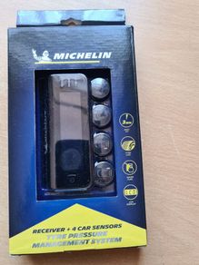 Tyre pressure kit