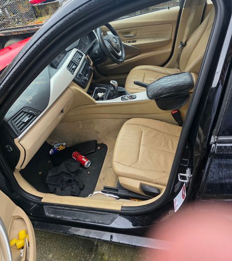 F30 3 series for parts black SE