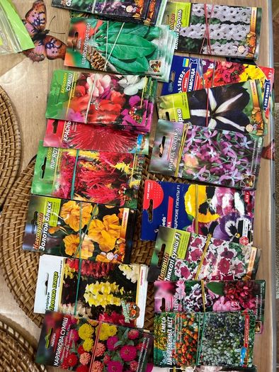 Flowers seeds