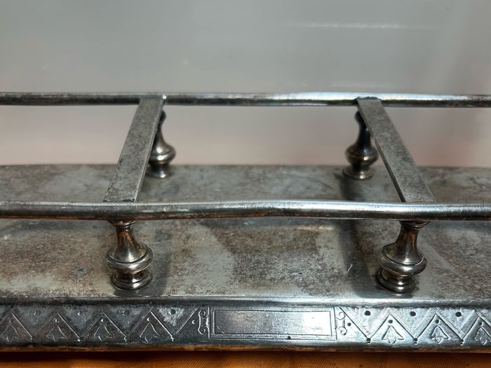 Egans Cork Silver-plated 19th century Tantalus