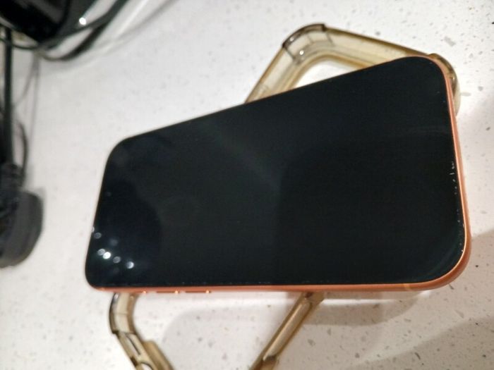Iphone 17 Pro 256gb Open to swap for android
