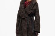 Limited edition Zara puff collar wool blend coat