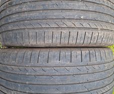 2x 285/45/20 Continental